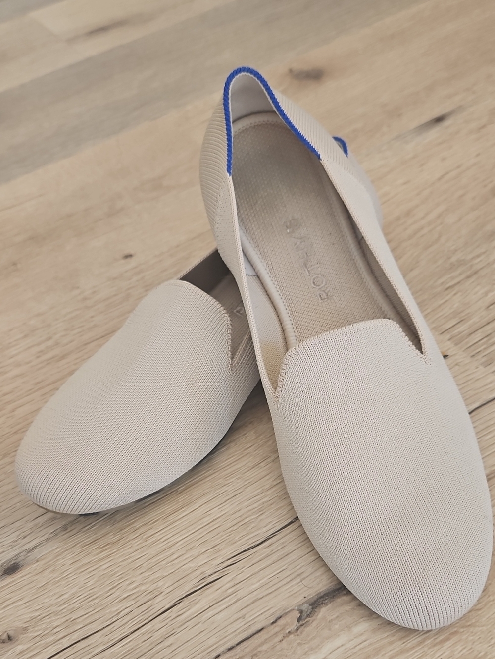 Rothy’s The Loafer 8.5 Beige Tan Knit Flats Blue Trim Washable
